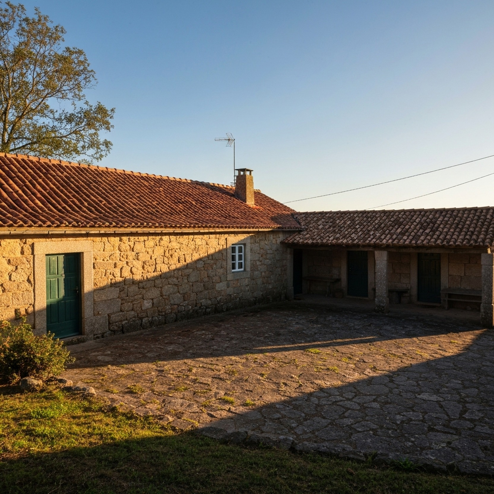 Farmhouse with Vineyard near Évora, Alentejo